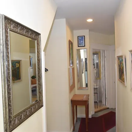 Fewo1846 - Artemis - Vintage Altbau-wohnung Im 4 Og Eines Geschaeftshauses Im Stadtzentrum Appartement