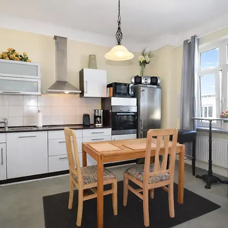 Fewo1846 - Artemis - Vintage Altbau-wohnung Im 4 Og Eines Geschaeftshauses Im Stadtzentrum Lejlighed *