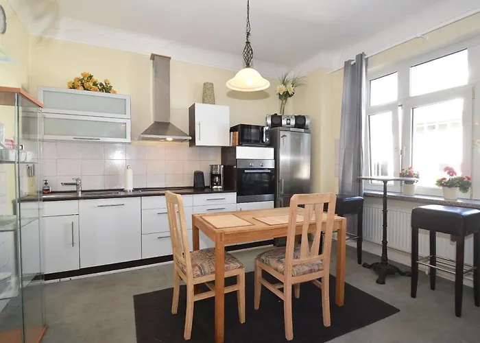 Fewo1846 - Artemis - Vintage Altbau-wohnung Im 4 Og Eines Geschaeftshauses Im Stadtzentrum Flensburgo