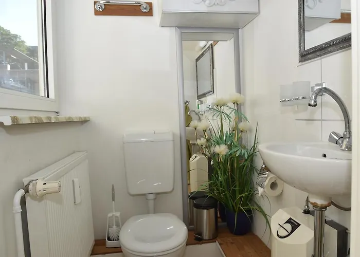 Fewo1846 - Artemis - Vintage Altbau-wohnung Im 4 Og Eines Geschaeftshauses Im Stadtzentrum Flensburgo