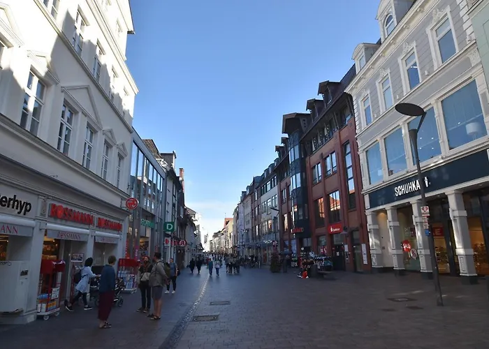 Fewo1846 - Artemis - Vintage Altbau-wohnung Im 4 Og Eines Geschaeftshauses Im Stadtzentrum